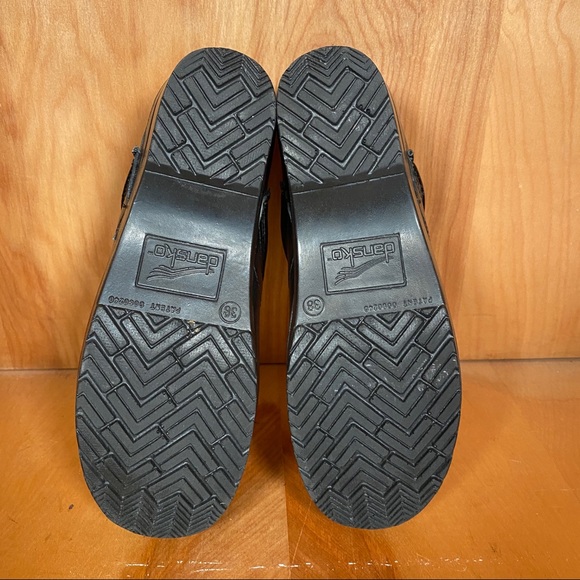 Dansko Clogs Black Womens 8 / 38 SEF1214 - Picture 7 of 8